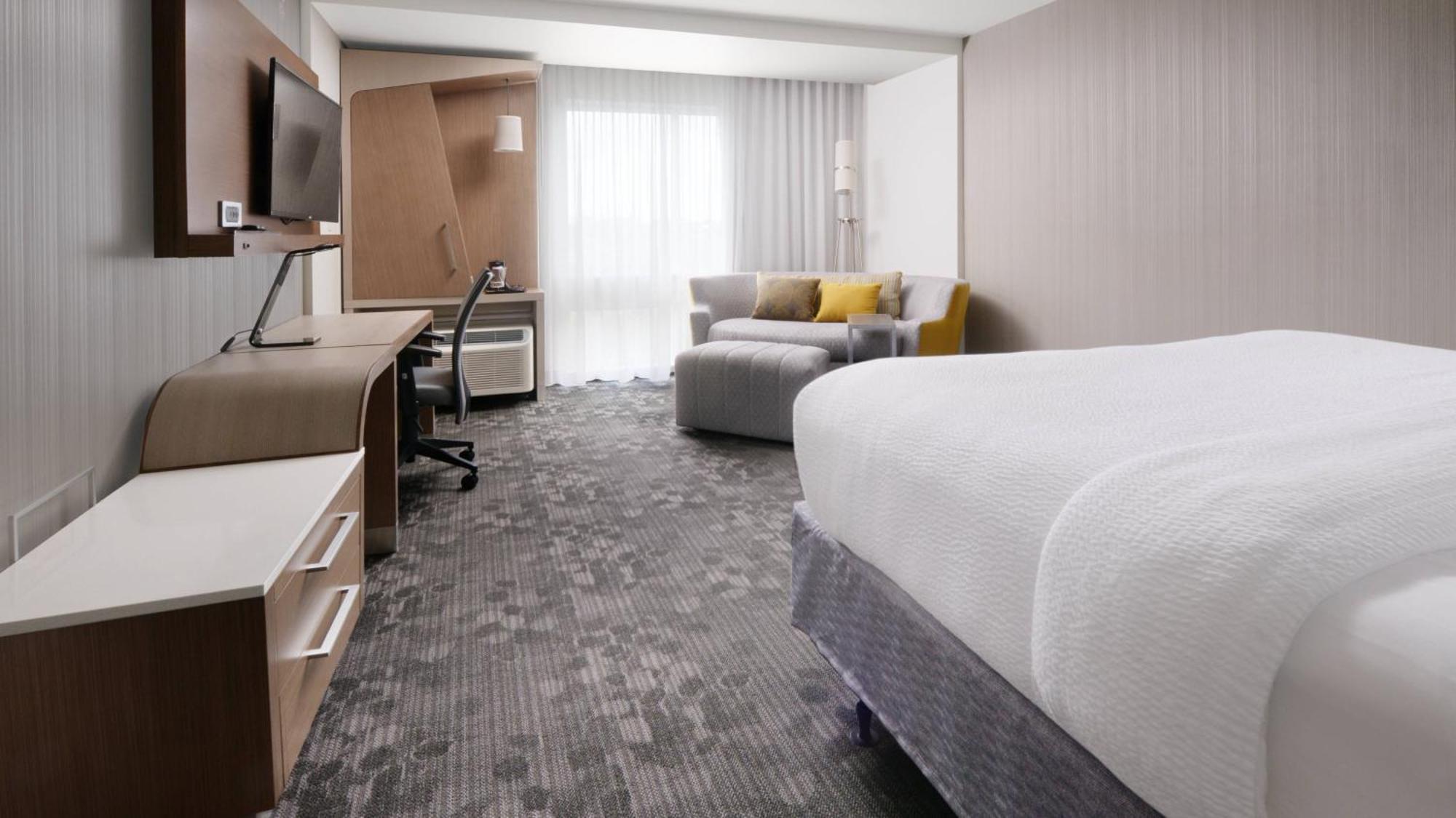 Courtyard By Marriott Dallas Plano/Колоні Екстер'єр фото